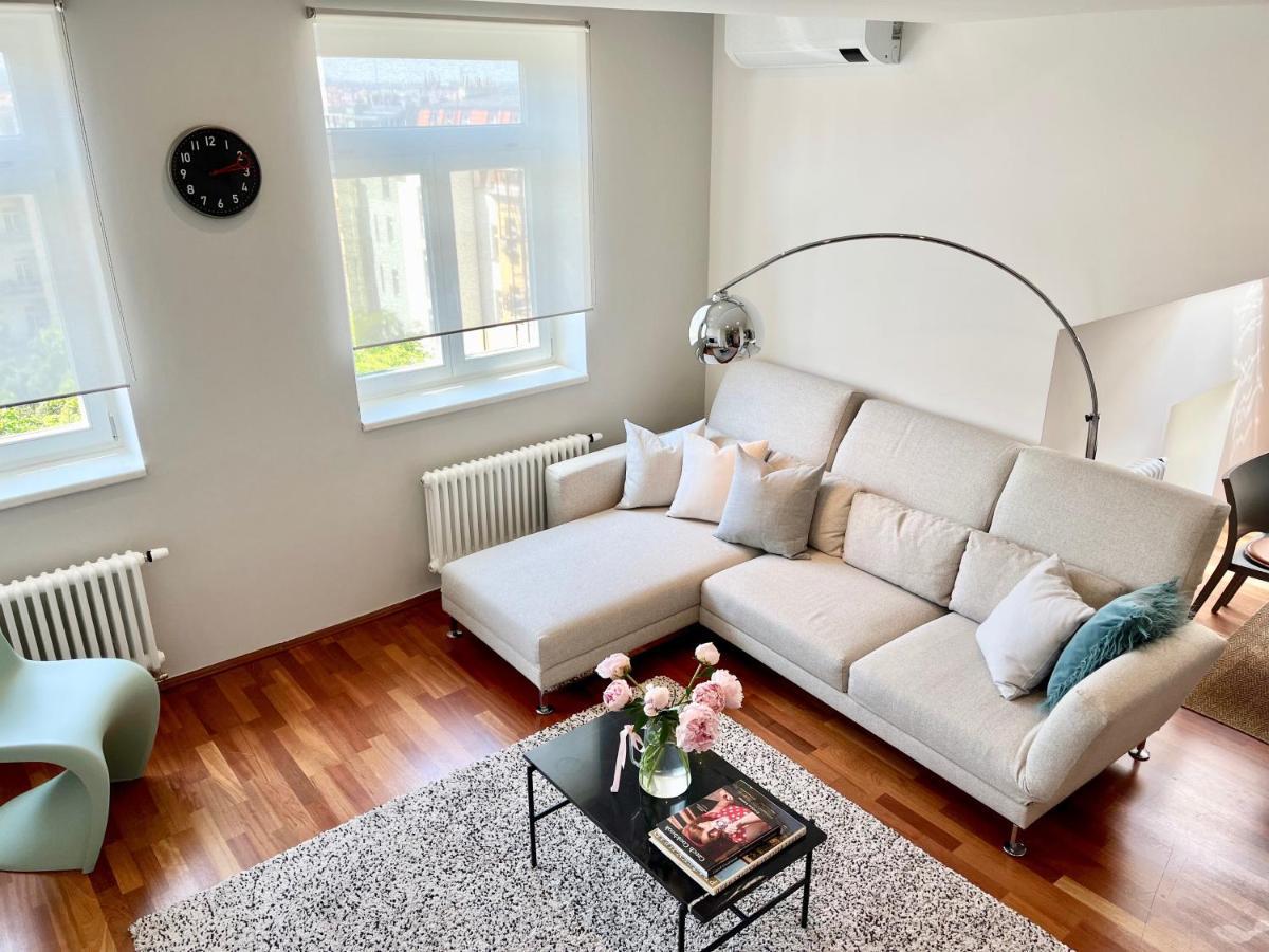 Luxury Penthouse Apartment براغ المظهر الخارجي الصورة