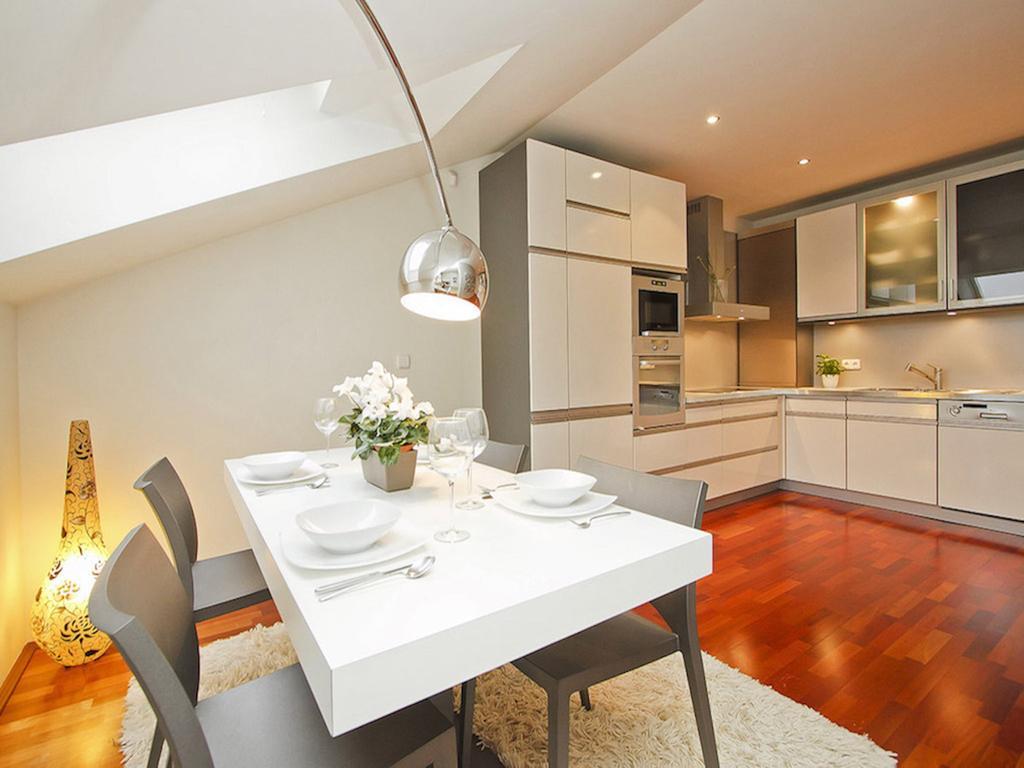 Luxury Penthouse Apartment براغ الغرفة الصورة