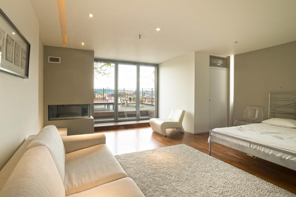 Luxury Penthouse Apartment براغ المظهر الخارجي الصورة